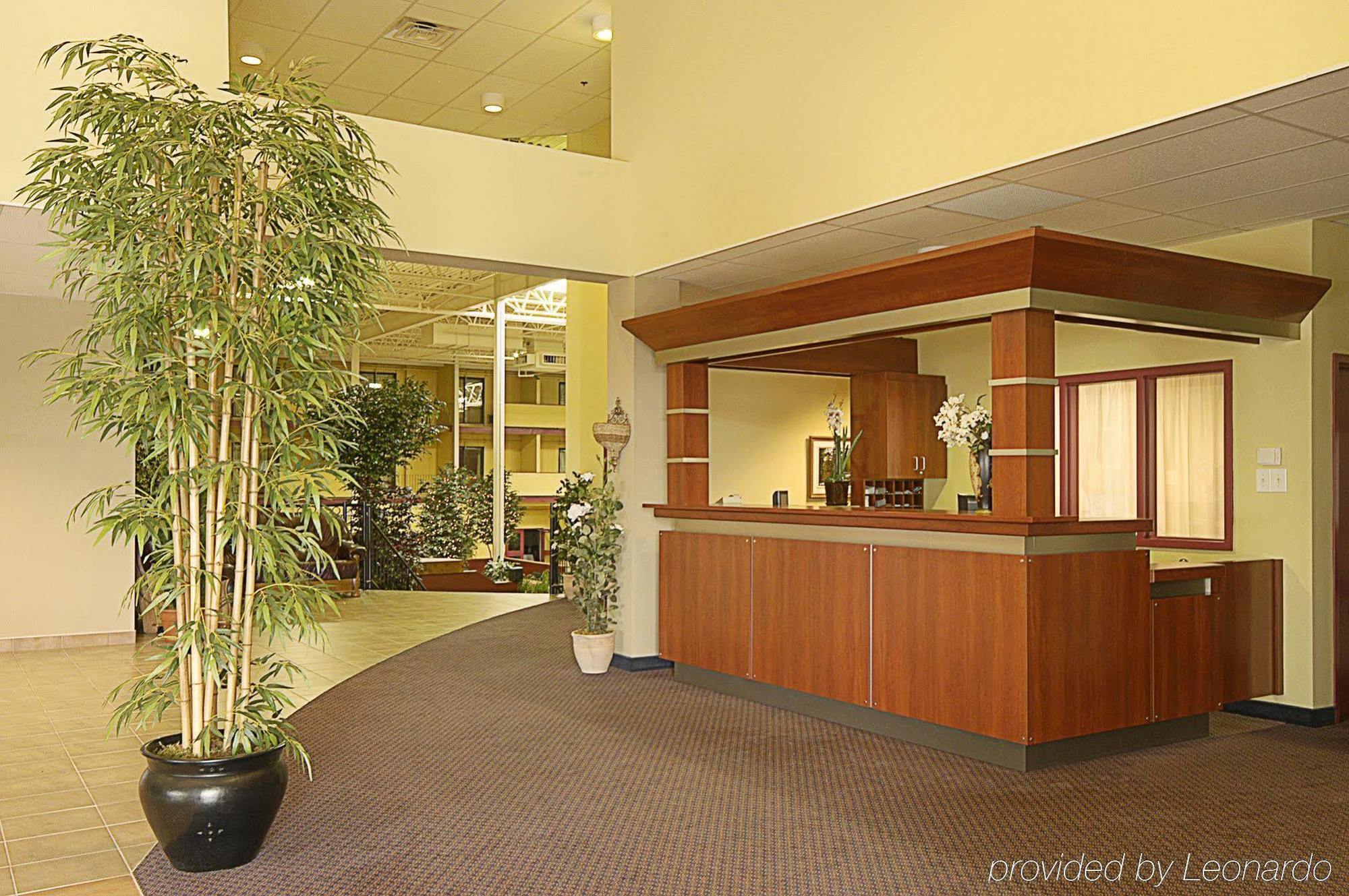 Hotel Days Inn Blainville & Centre De Conference Interior foto